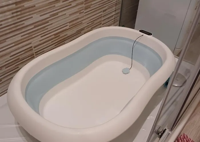 Cerro View Perfect For Families, Walk To The Beach! 아파트 *