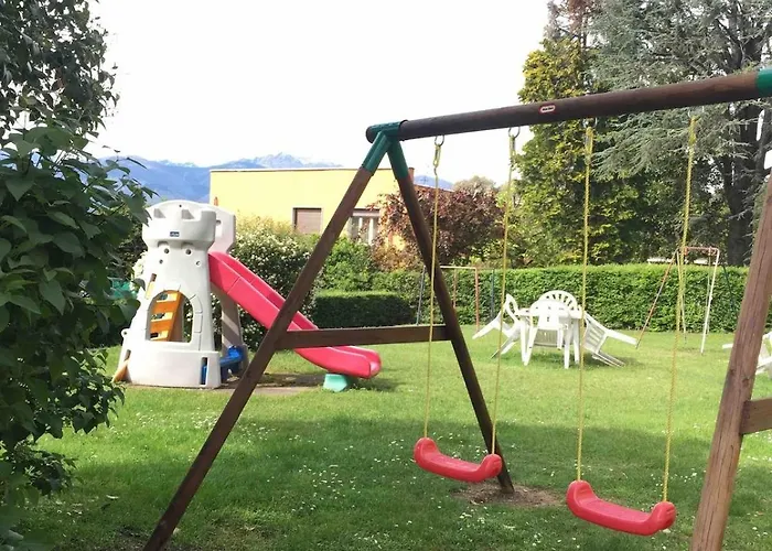 아파트 Cerro View Perfect For Families, Walk To The Beach! Cerro (Laveno-Mombello)